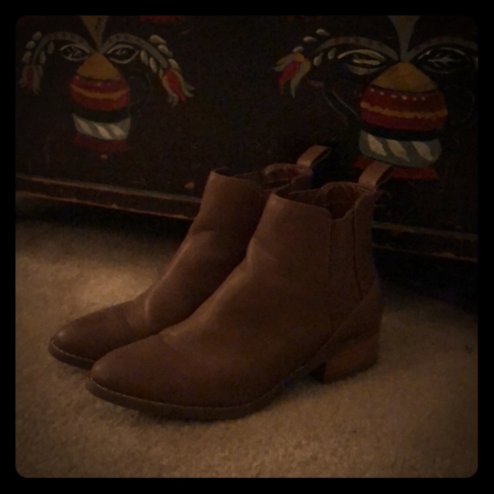 American Eagle Booties